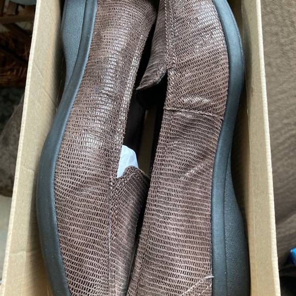 Clarks Flats - Picture 2 of 4